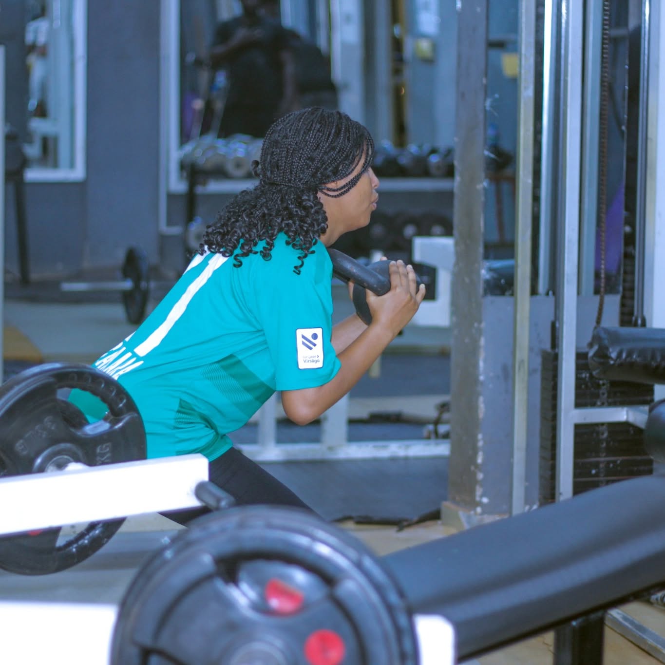 Séance d'entraînement au Centre Fitness chez Cissé, Cissin